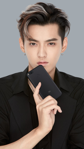 吴亦凡官方小米5x壁纸 (1)